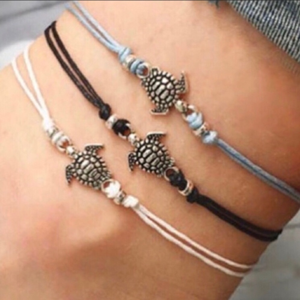 🌺 New Turtle Charm Anklets Set - Picture 2 of 6